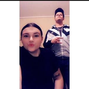 Meet your Posher, Cora